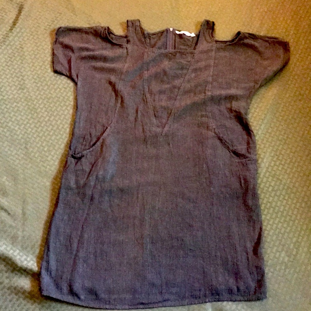 Soft surroundings dark green petite medium dress. Cut out shoulder. Pockets!